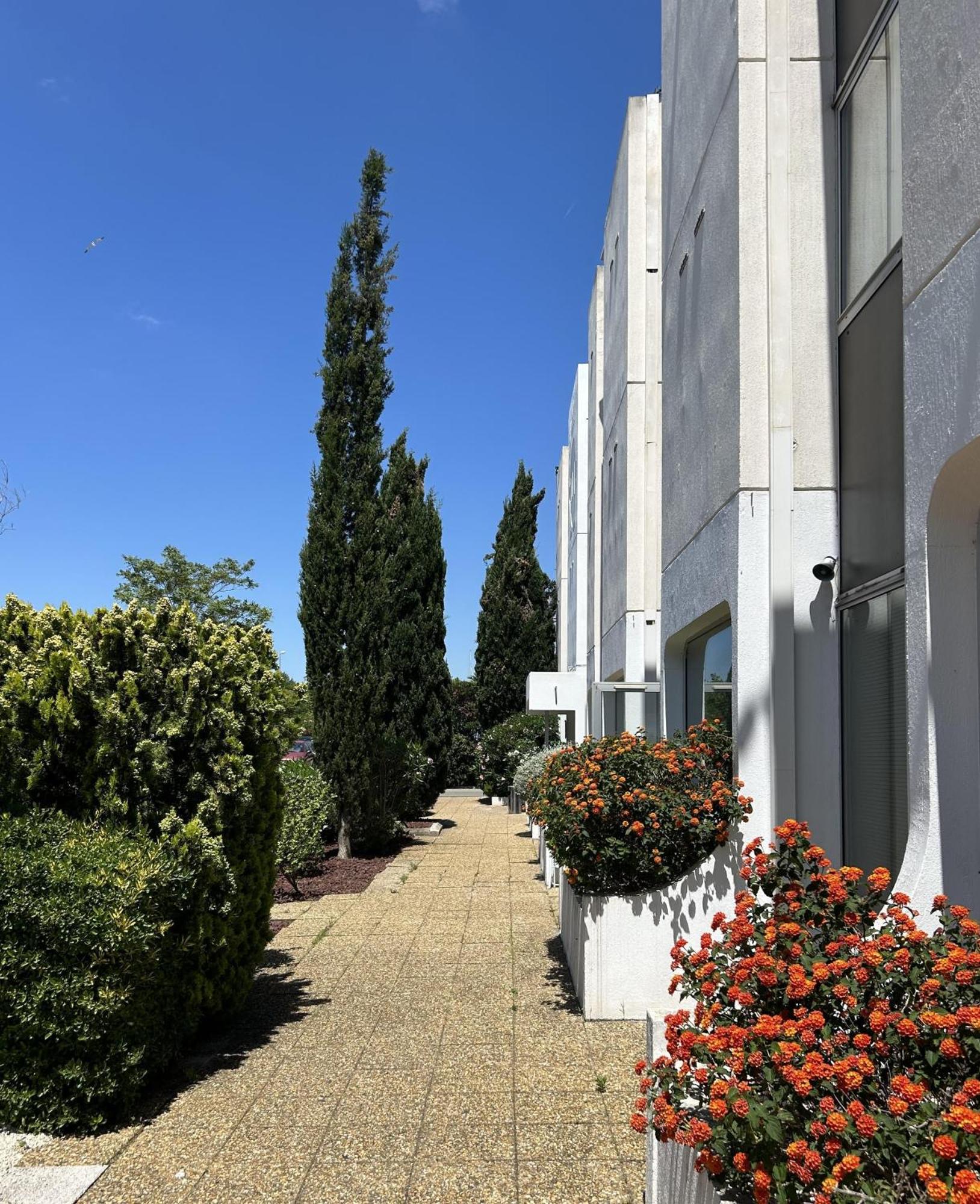 Kyriad Martigues Ecopolis Exterior foto