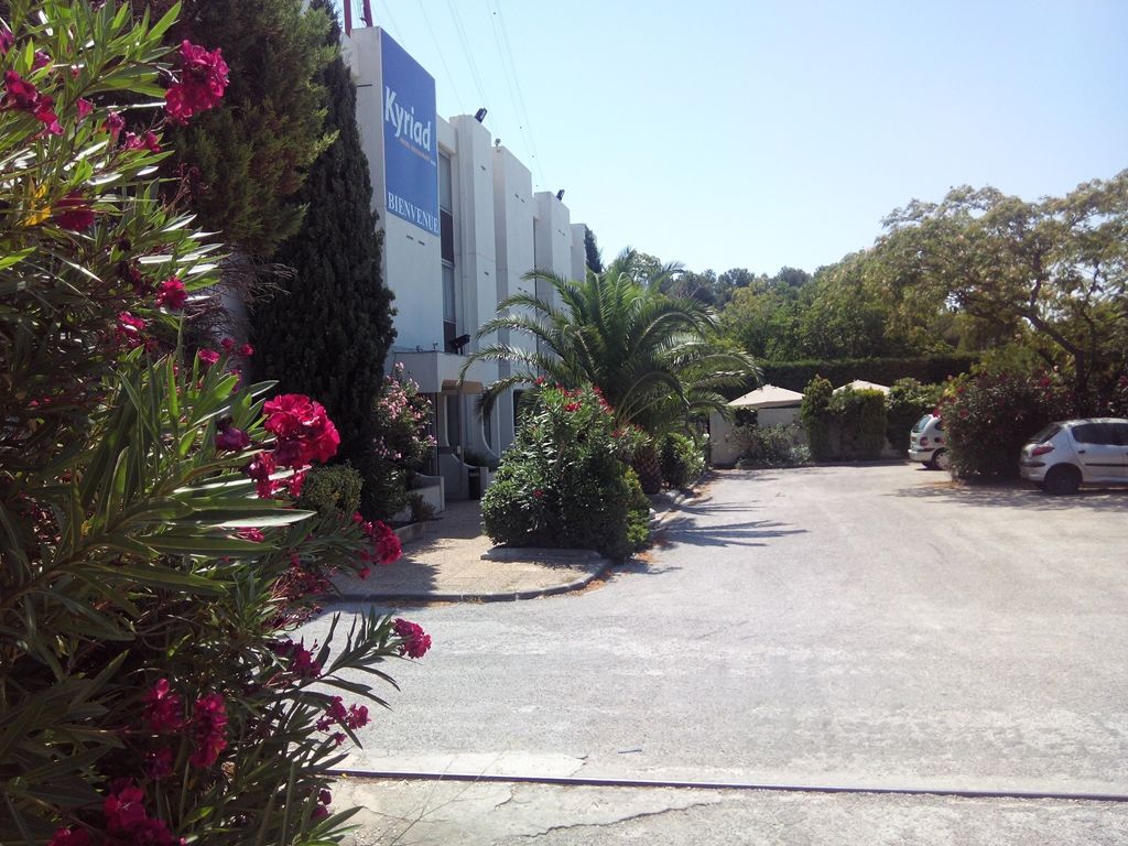Kyriad Martigues Ecopolis Exterior foto